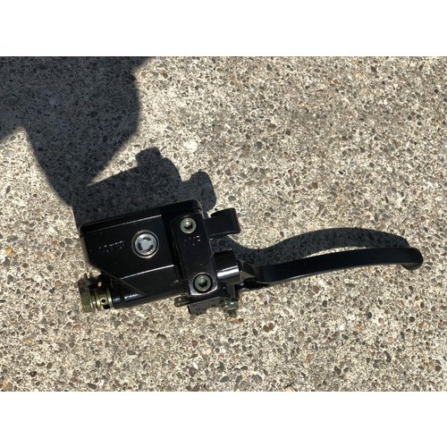 1" Brake Master Cylinder Type 2