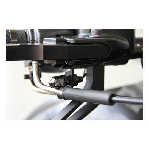 Cult-Werk Front Turn Signal Brackets - Gloss Black