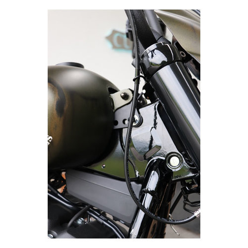 Cult-Werk Gas Tank Lift Kit - Gloss Black 18-20 Softail