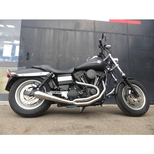 MASS TROMB INOX RETRO Komplettanlage Auspuff 2in1 (Schräg) für Harley Davidson Dyna FXDF FAT BOB 1584 | (Option Wählen)