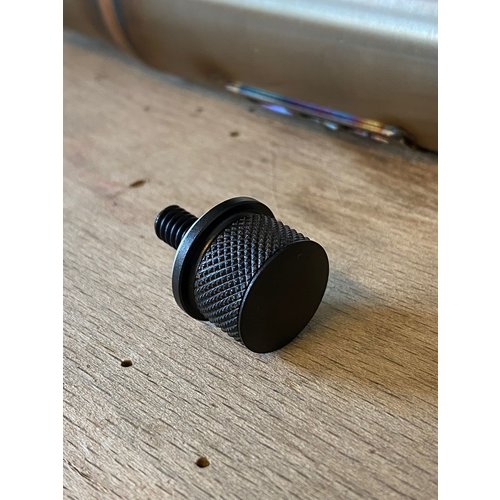 Max Inc Choppershop Seat Knob Black / Brass