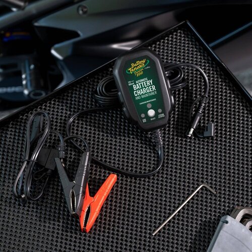 Battery Tender Junior 800 Battery charger for Lithium, Lead, AGM, Gel