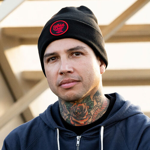 Biltwell Anvil Beanie Zwart/Rood - 97% Gerecycled Polyester, Klassieke Stijl
