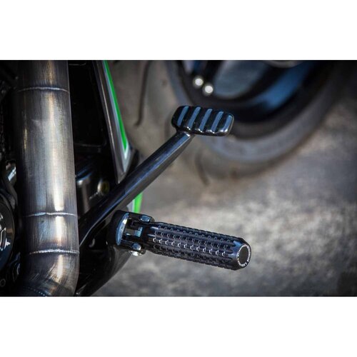 Rick's Motorcycles AK 4.7 Fahrer-Fußrasten Schwarz CNC-gefräst Aluminium