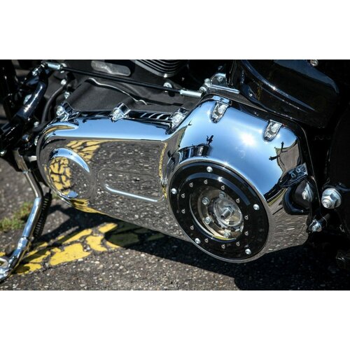 Rick's Motorcycles Derby Cover 'Porthole' 7.25" 5-Hole CNC Machined Billet Aluminum Gloss Black with Polycarbonate Porthole Window