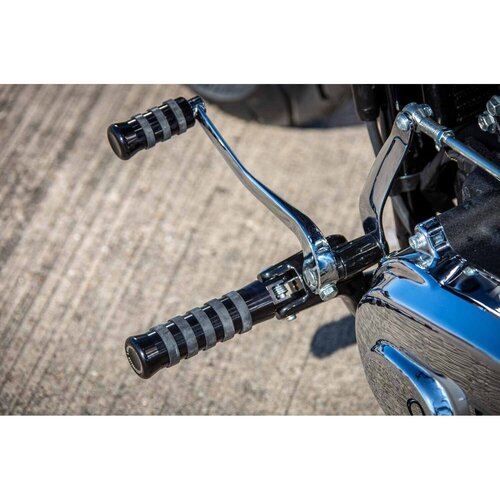 Rick's Motorcycles Fahrerfußrasten O-Ring Stil Schwarz - CNC-gefrästes Aluminium, OEM-Ersatz
