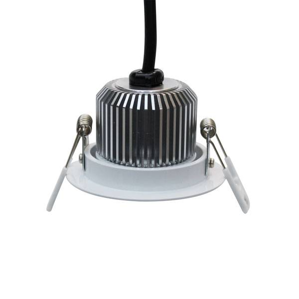 Spot encastrable LED dimmable 7W IP44