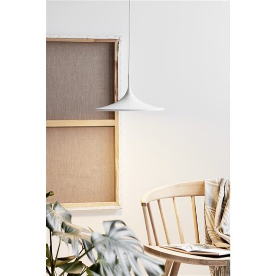 Nordlux Skip lámpara colgante LED, forma de trompeta, blanco, Ø57 x H20 cm, 14W, 1230 lúmenes, 3000K blanco cálido, regulable