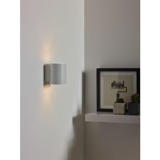 Spectrum LED Squalla wall lamp white with gold inside, cylindrical shape, G9 fitting, aluminium, IP20, 100x81x101mm