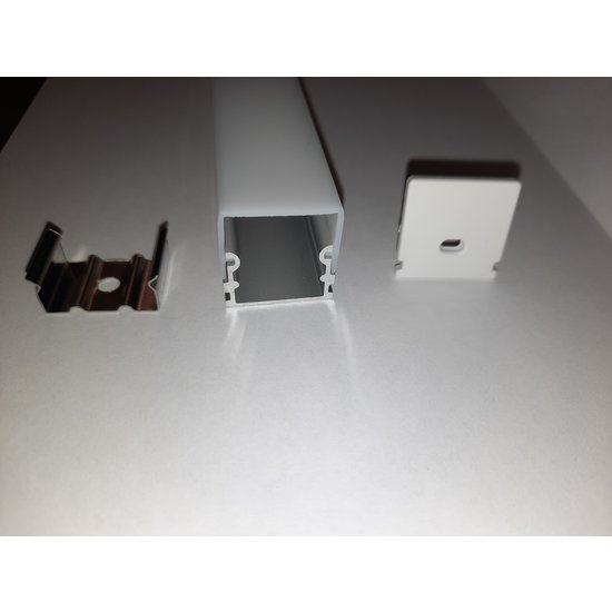 Fantasia Fantasia Styxx perfil LED de superficie 21 mm, 3 metros, tapa mate, aluminio, para tiras LED