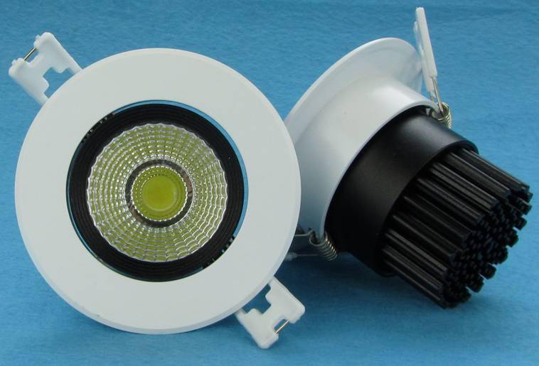 Large on sale diameter downlights