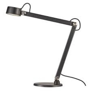 Lámpara de mesa/pared con un diseño danés moderno y minimalista negro