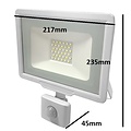 City Line LED floodlight 50W SMD white IP65 with motion sensor. 4000 lumens, 120° beam, aluminium housing.