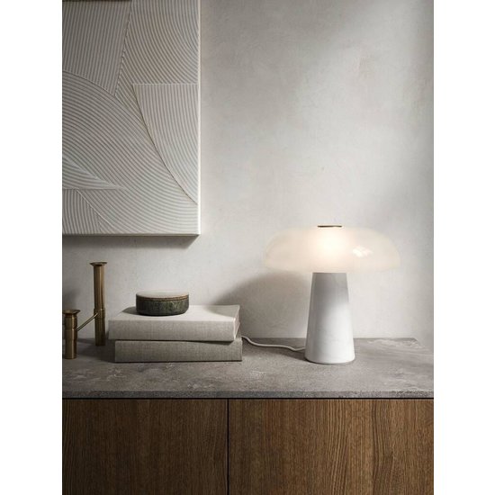 Lampe de table avec pied en marbre et abat-jour en verre blanc opale, douille E27 max 15W, 32 x 32 cm, IP20