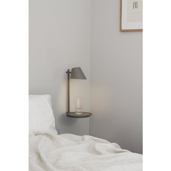 Wandlamp in grijs aluminium met ingebouwde 14,5W LED-module, dimbaar, IP20, hoogte 44,5 cm, projectie 27 cm