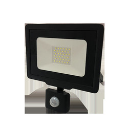 Foco LED 50W SMD negro IP65 con sensor