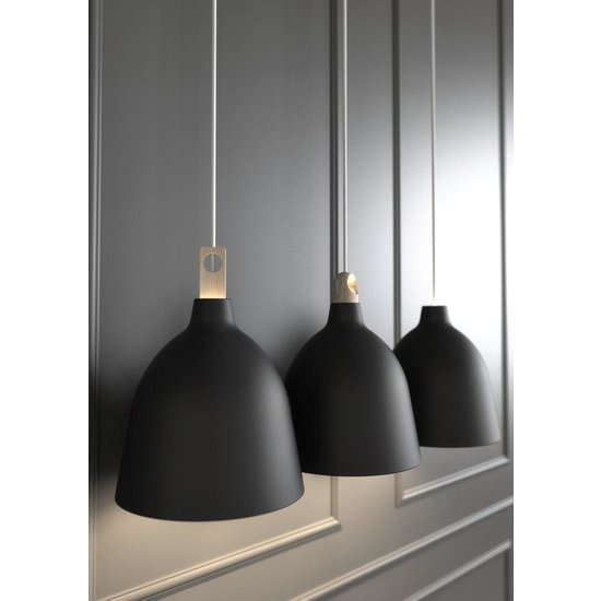 Pendelleuchte aus Metall und Holz, Ø29 cm, schwarz, E27-Fassung max. 60W, dimmbar mit kompatibler Lampe, IP20