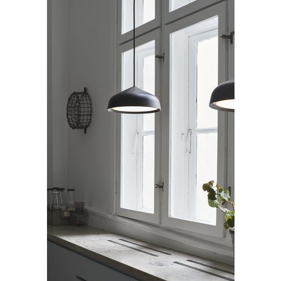 Round pendant lamp Ø25 cm in black metal with plastic finish, dimmable 12W LED module, IP20, 300 cm cable