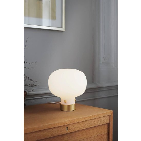 Table lamp with opal white glass shade, metal base and E27 fitting, height 21.2 cm, shade diameter 20 cm, bulb not included