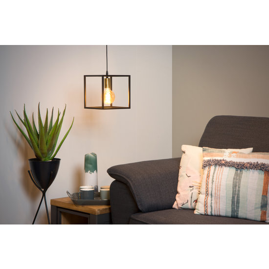Minimalistische kubus hanglamp E27 zwart met goud