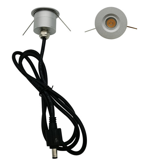 Kleiner Einbaustrahler IP67, Durchmesser 35 mm, IP67 10 bis 30 V, schmaler Winkel 30°