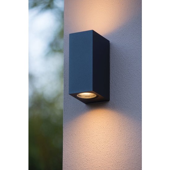 Slim, modern rectangular outdoor wall lamp 2xGU10 IP44 black