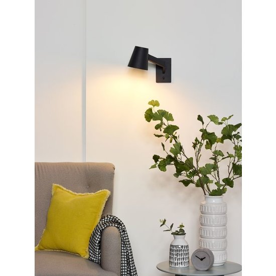 Belle applique scandinave noire 1xE14