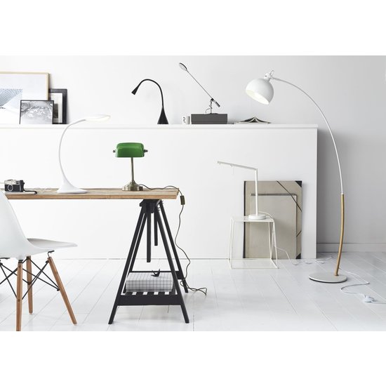 Elegant gebogen witte bureaulamp 6W dimbaar 3000K