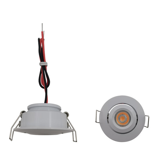Neigbarer flacher LED-Spot mit Lochgröße 42 bis 47 mm 3,6 Watt dimmbar