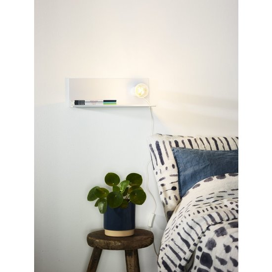 Schöne weiße minimalistische Nachttischlampe E27