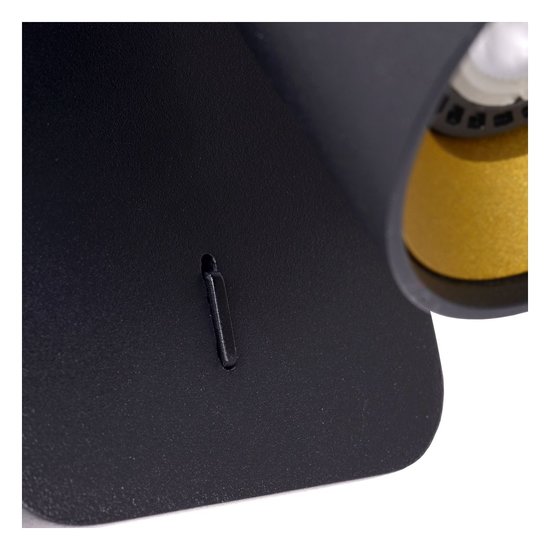 Graceful simple black wall spotlight dim. GU10 5W 2200 to 3000K