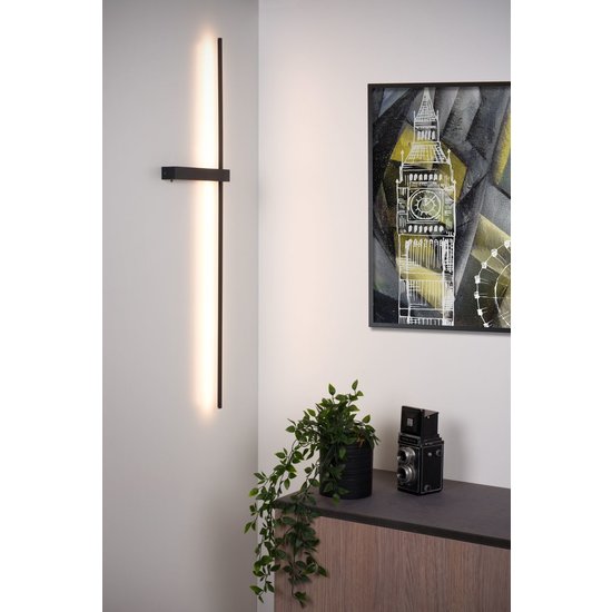 Minimalistische, elegante schwarze Wandleuchte LED 10W 2700K