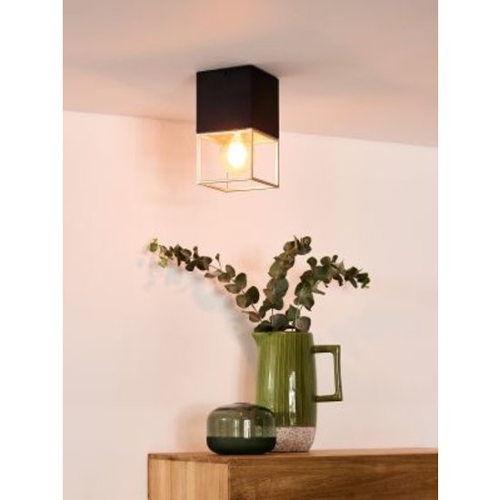 Subtle, elegant ceiling lamp E27 black