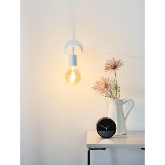 Eenvoudig wit wandlamp E27
