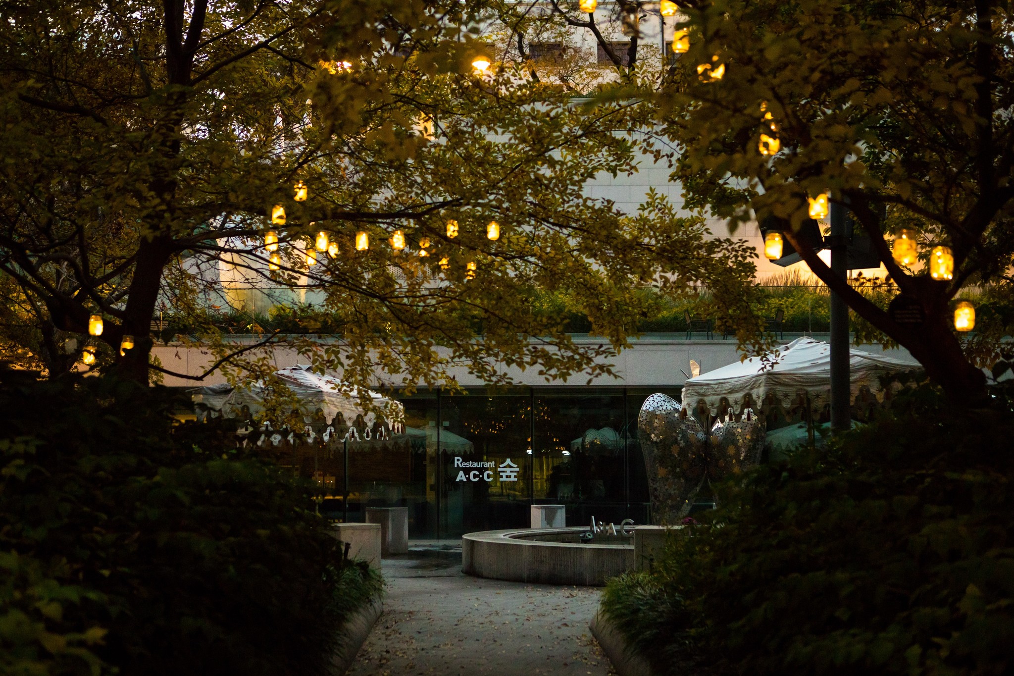 The added value of outdoor lighting
