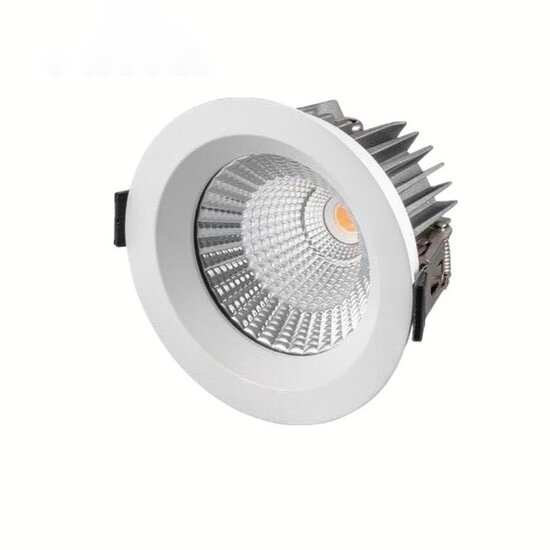 Foco empotrable estanco IP65 30W tamaño agujero 145 mm tamaño exterior 165 mm