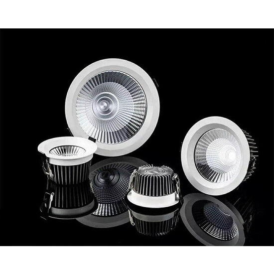 IP65 30W waterdichte inbouwspot gatmaat 145 mm buitenmaat 165 mm