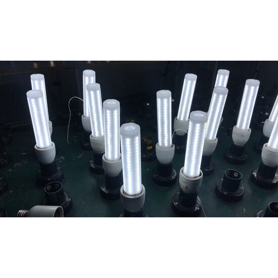 Ersatz-Energiesparlampe G24 12W LED 2 Pins oder 4 Pins