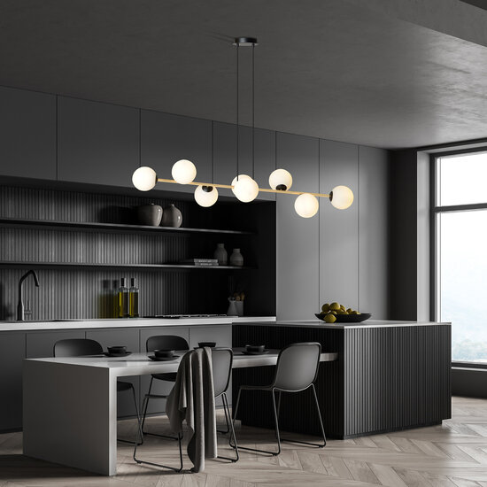 Pendellamp messing en zwart met 8 witte glazen bollen