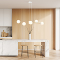 Hanglamp messing en wit met 6 mat witte glazen bollen