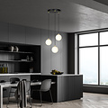 Emibig Emibig Hängelampe mit 3 Glühbirnen, schwarz mit Messing und weißem Glas - Elegante Beleuchtung für jedes Interieur