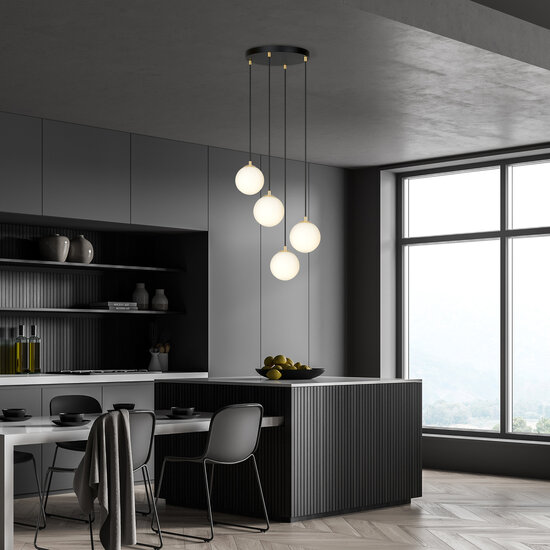 Pendelleuchte mit 4 Glühbirnen, schwarz mit Messing und weißem Glas