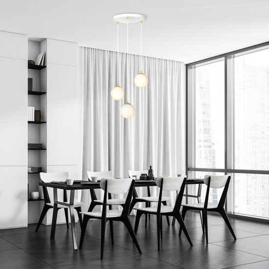 3 bollen hanglamp wit met messing en wit glas