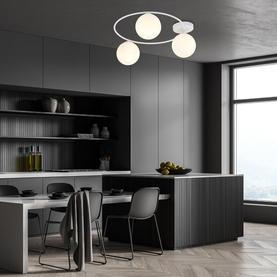 Beau plafonnier 3x E14 blanc avec ampoules en verre dépoli