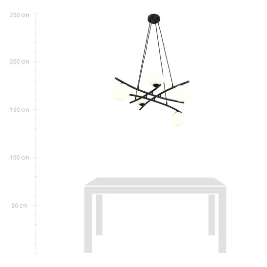 Fantastique suspension noire avec 5 boules en verre blanc opale E14