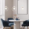 Weiße Pendelleuchte mit 3 weißen Metallkugeln E27
