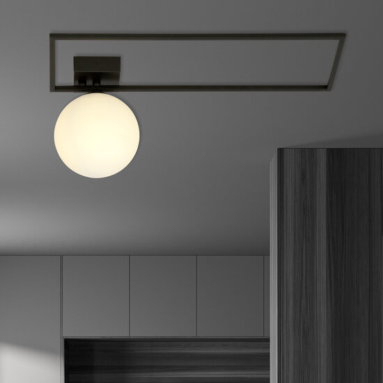 Herning design plafondlamp zwart met witte opaal glas bol E14