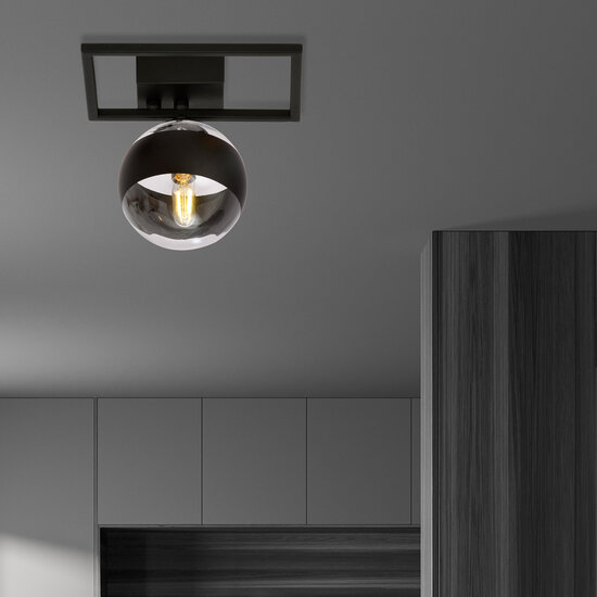 Roskilde kleine design plafondlamp zwart met streep glas bol E14
