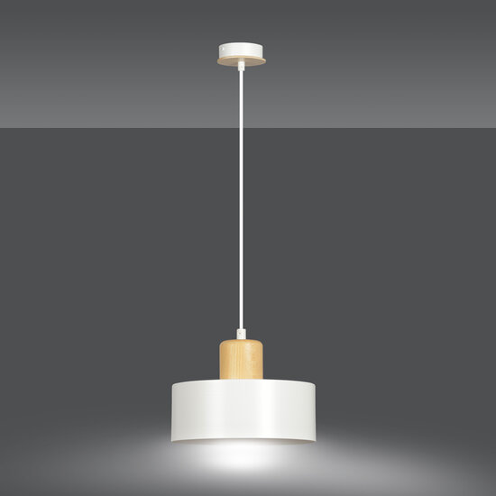 Lolland white round hanging lamp with natural wood color E27