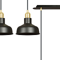 Egedal breite Doppel-Hängelampe schwarz mit goldenen kleinen gewölbten Schirmen 2x E27